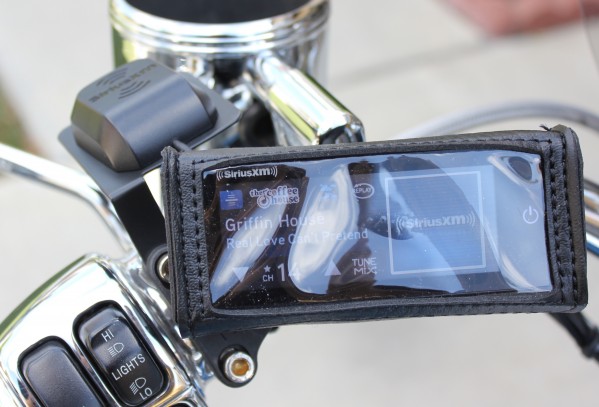 SiriusXM Commander Touch Motorcycle Kit 